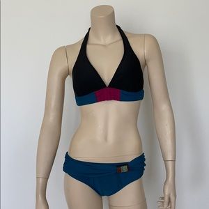 Kenneth Cole Reaction halter bikini